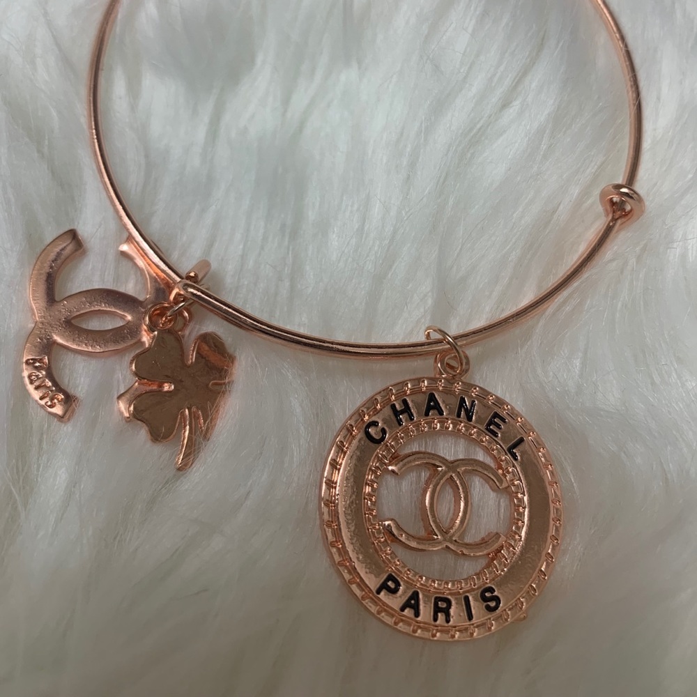 FabBangle - Picture 9 of 16